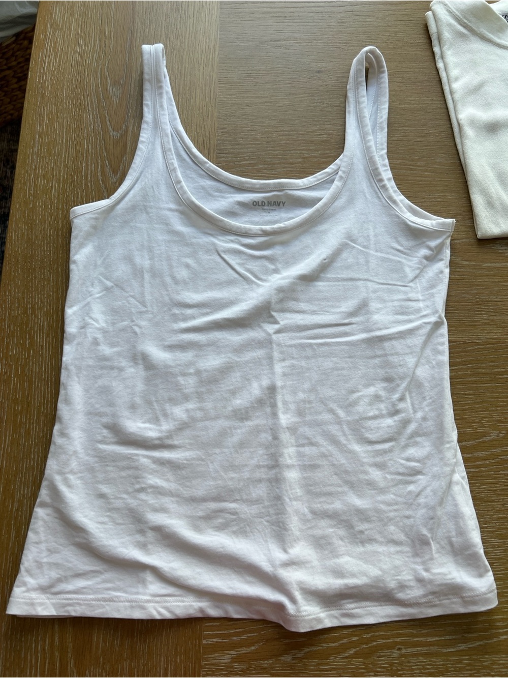 Old Navy White Scoop Neck Tank Top